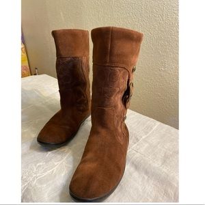Coach Boots size 8